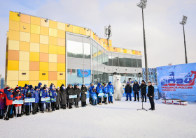 Сегодня в спорткомплексе «Радуга» прошли первые финальные соревнования по лыжному ориентированию XII Зимней спартакиады учащихся (юношеская) России. Юноши и девушки…