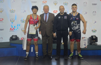 Две_медали_красноярских_борцов Две медали красноярских борцов