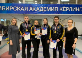Чемпионат Сибирского Федерального округа по кёрлингу среди смешанных команд состоялся на льду кёрлинг-арены «Красноярск». Участниками соревнований стали представители 5 регионов…