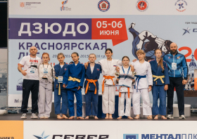 Более 500 дзюдоистов стали участниками турнира памяти Сергея Баженова