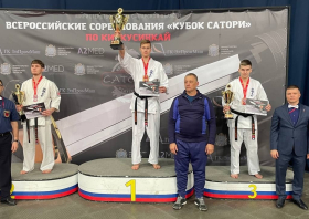 Красноярцы – победители <br>и призеры всероссийских соревнований <br>по киокусинкай