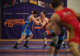 Греко-римская борьба: восемь медалей чемпионата Сибири
