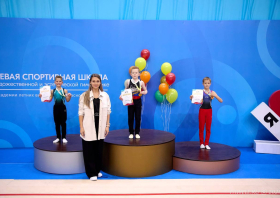 32 медали «Осеннего марафона»