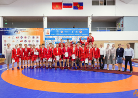 Первенство Сибири принесло красноярским самбистам 16 наград