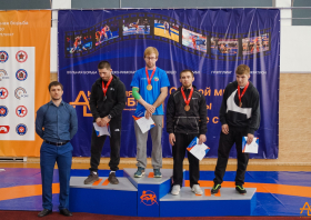 Греко-римская борьба: восемь медалей чемпионата Сибири