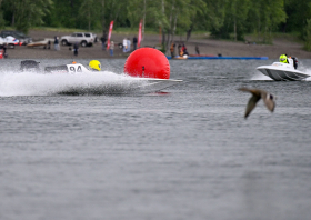 Краевые чемпионат и первенство по водно-моторному спорту 