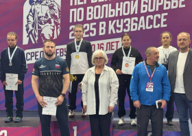 Вольная борьба: три медали первенства России