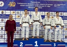 У красноярских дзюдоистов 17 медалей первенства СФО