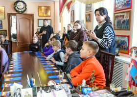 В преддверии Кубка Ивана Ярыгина для школьников проходят мастер-классы по вольной борьбе