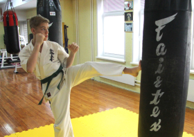 18-19 мая в Берлине состоится II Первенство Европы KWU по киокусинкай (дисциплина «кёкусинкан») среди юношей, девушек, юниоров и юниорок. От Красноярского края в соревнованиях примет участие…