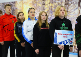 Золото и серебро чемпионата Сибири по&nbsp;кёрлингу