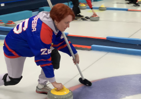 Зима – самое время кёрлинга!