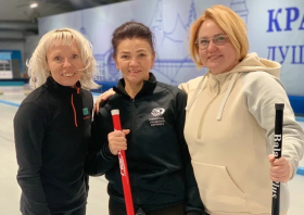 Зима – самое время кёрлинга!