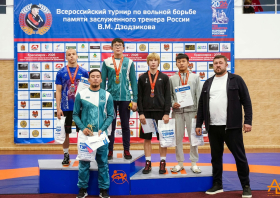 11 медалей красноярских борцов