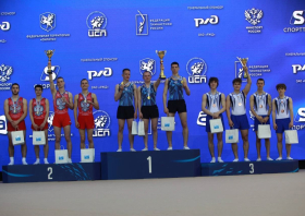 Прыжки на батуте: награды чемпионата страны и всероссийских соревнований