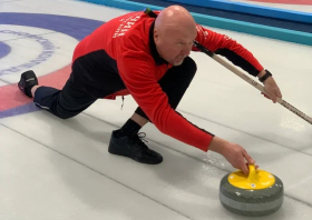 Зима – самое время кёрлинга!