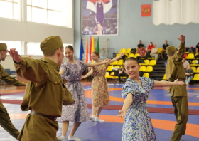 Красноярцы завоевали 16 медалей чемпионата Сибири по грепплингу
