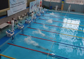 Красноярские пловцы завоевали 13 медалей первенства России