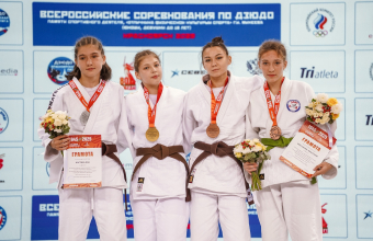Шестнадцать медалей соревнований памяти Геннадия Михеева