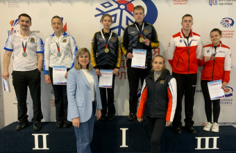 Золото и серебро чемпионата Сибири по&nbsp;кёрлингу