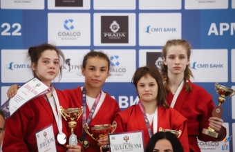 Красноярская самбистка Дарья Коренева завоевала бронзу Cпартакиады учащихся